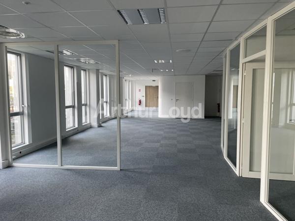 Bureaux à vendre ou à louer à VALENCIENNES