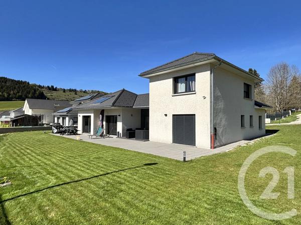 Maison à vendre  7 pièces - 180 m 2   VILLERS LE LAC  - 25