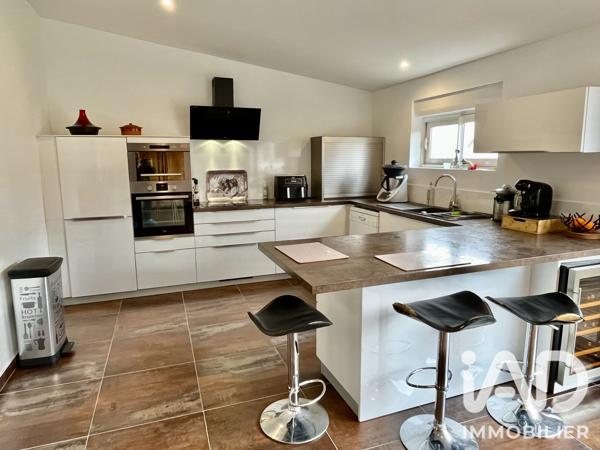 Maison à vendre 7 pièces 150,65 m² Saint-André-les-Vergers