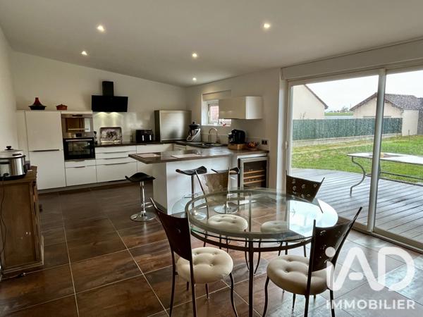 Maison à vendre 7 pièces 150,65 m² Saint-André-les-Vergers