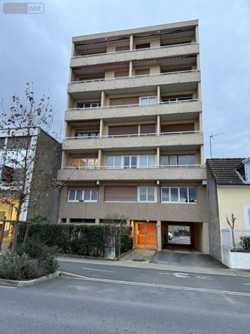 Appartement à vendre à Vichy dans l'Allier (03200), ref : 2025/905-03020