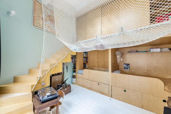 Appartement Paris 19 e - BUTTES BERGEYRE / BELLEVILLE