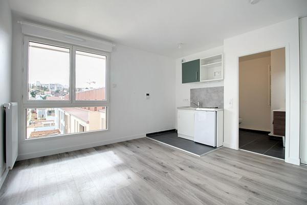 STUDIO RUEIL-MALMAISON COTEAUX IMMEUBLE NEUF VUE DEGAGEE ENTRE LE CENTRE-VILLE DE RUEIL ET NANTERRE