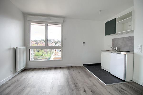 STUDIO RUEIL-MALMAISON COTEAUX IMMEUBLE NEUF VUE DEGAGEE ENTRE LE CENTRE-VILLE DE RUEIL ET NANTERRE