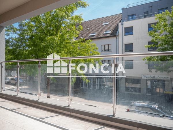 Location Local commercial 5 pièces 84.2 m² - Audincourt 25400