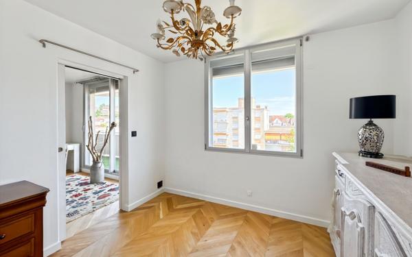 Appartement à vendre    3 pièces • 69 m2 Périgueux