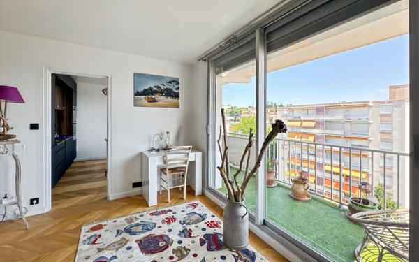 Appartement à vendre    3 pièces • 69 m2 Périgueux