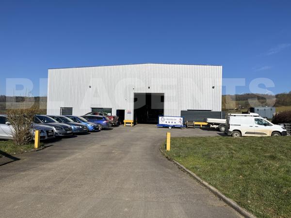 Bâtiment idéale entreprise 