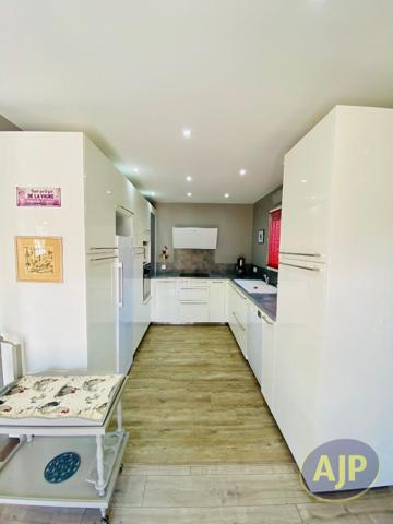 Vente maison Lesparre Medoc : 296 800 € - AJP Lesparre Immobilier