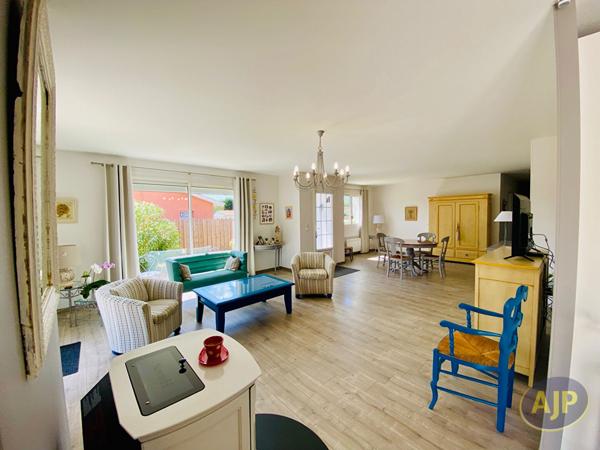 Vente maison Lesparre Medoc : 296 800 € - AJP Lesparre Immobilier