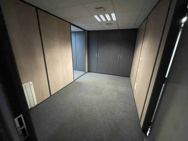 Bureaux à louer à LE PETIT QUEVILLY 76140
