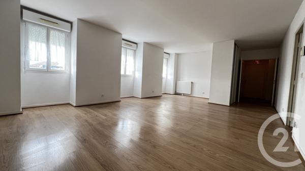 Appartement F4 à vendre  4 pièces - 77,32 m2 BUSSY ST GEORGES - 77