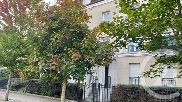 Appartement F4 à vendre  4 pièces - 77,32 m2 BUSSY ST GEORGES - 77