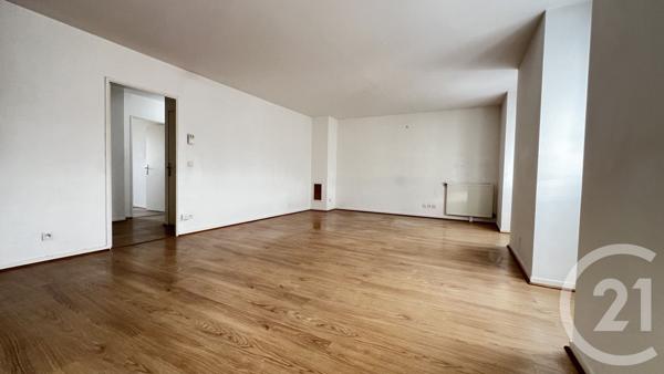 Appartement F4 à vendre  4 pièces - 77,32 m2 BUSSY ST GEORGES - 77