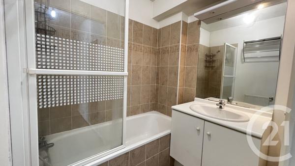 Appartement F4 à vendre  4 pièces - 77,32 m2 BUSSY ST GEORGES - 77