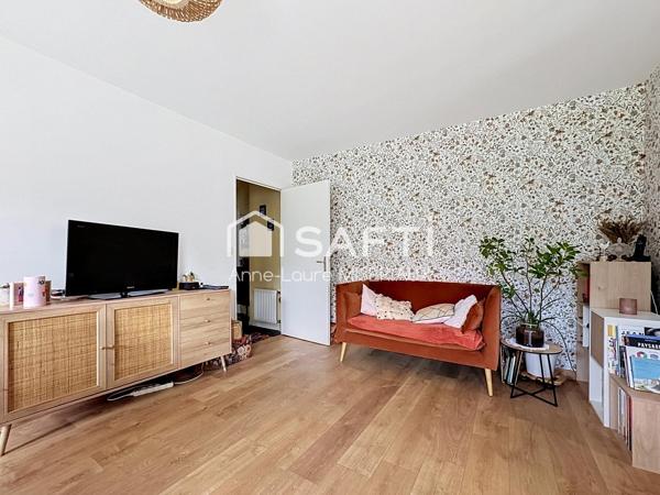 Appartement 2 chambres avec terrasse, jardin et garage fermé