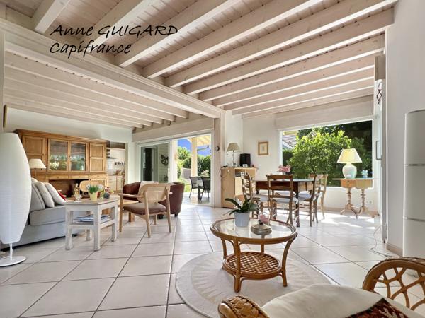 SAINT-JORIOZ - MAGNIFIQUE VILLA AU CALME A 200M DU LAC D'ANNECY