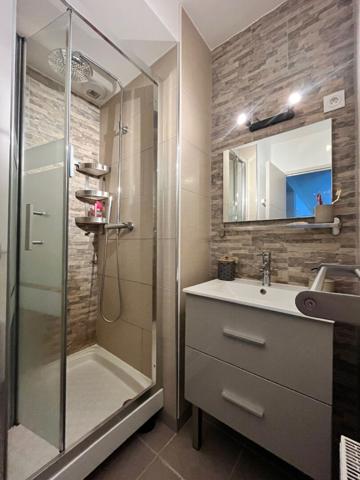 Maison récente meublée aux essarts T4 avec jardin