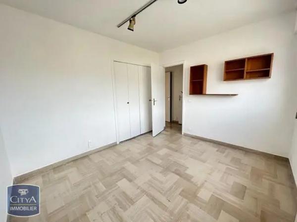 Appartement à louer 3 pièces 67.72m²