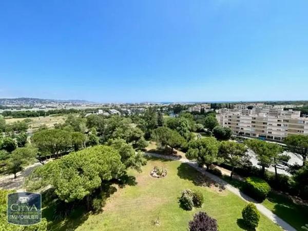 Appartement à louer 3 pièces 67.72m²