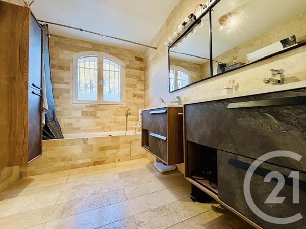 Maison à vendre  8 pièces - 172,65 m2 ST MARTIN DE VALGALGUES - 30