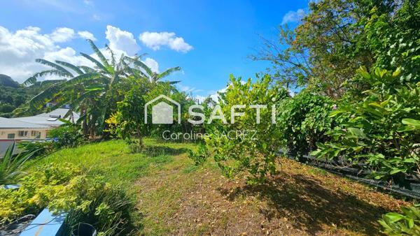 Maison avec piscine et grand espace extérieur – Bois Neuf Le Robert