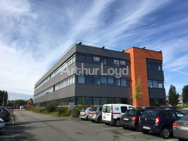 Bureaux lumineux et modulables à louer dans un parc tertiaire d'exception à Lille