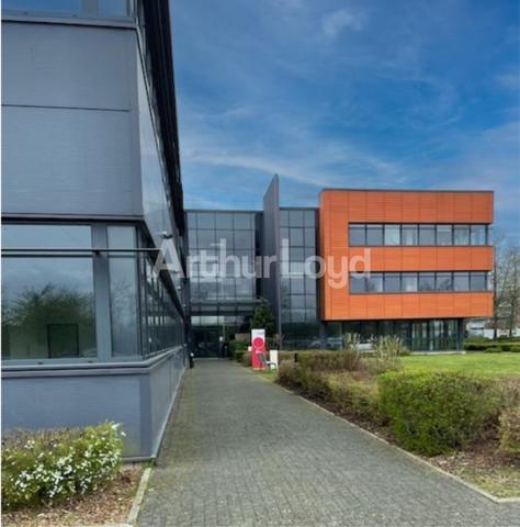 Bureaux lumineux et modulables à louer dans un parc tertiaire d'exception à Lille