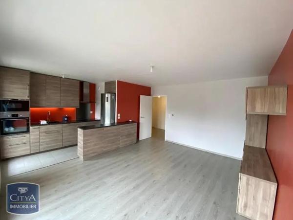 Appartement à louer 3 pièces 67.41m² Olivet (45160)