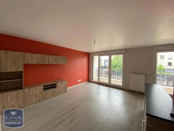 Appartement à louer 3 pièces 67.41m² Olivet (45160)