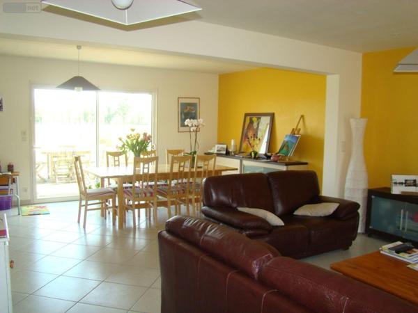 Pavillon à vendre à La Suze-sur-Sarthe dans la Sarthe (72210), ref : HB-1815 Pavillon à vendre à La Suze-sur-Sarthe dans la Sarthe (72210), ref : HB-1815 Pavillon à vendre à La Suze-sur-Sarthe dans la Sarthe (72210), ref : HB-1815