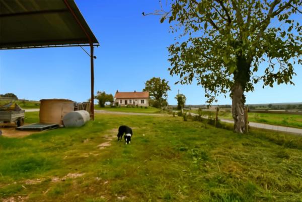 Propriete à vendre 4 pièces VALLON EN SULLY (03)