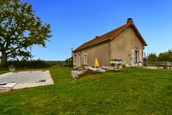 Propriete à vendre 4 pièces VALLON EN SULLY (03)