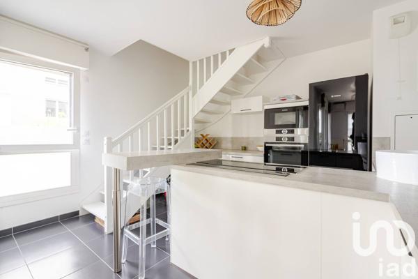 Appartement à vendre 2 pièces 41 m² Asnières-sur-Seine