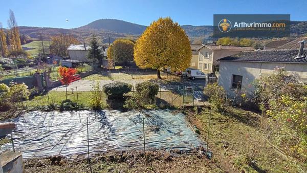 Vente                                                      Maison
                        
                     4 pièces                      100 m2                     à L'Aiguillon