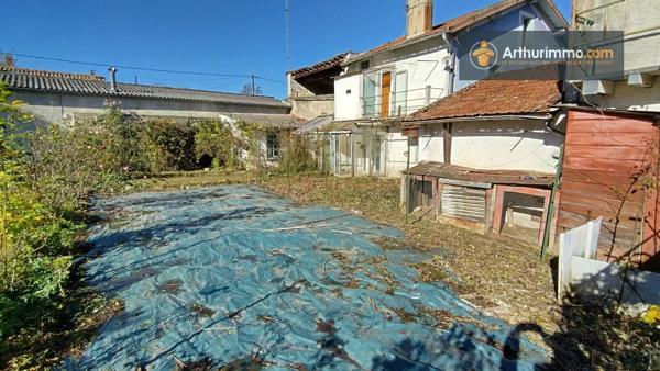 Vente                                                      Maison
                        
                     4 pièces                      100 m2                     à L'Aiguillon