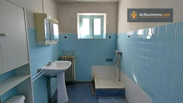 Vente                                                      Maison
                        
                     4 pièces                      100 m2                     à L'Aiguillon