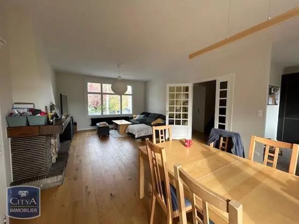 Maison à louer 5 pièces 117.5m²