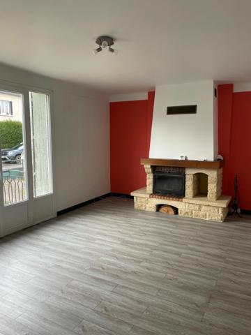 Maison à louer    5 pièces •  Cosne-Cours-sur-Loire