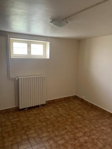 Maison à louer    5 pièces •  Cosne-Cours-sur-Loire