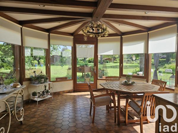 Maison 10 pièces de 216 m² à Cherisy (28500)