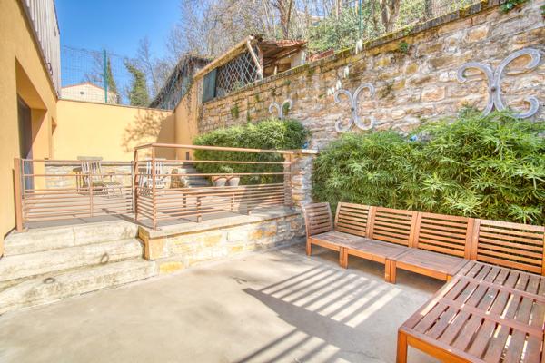 LYON 4- MAISON DE VILLE 300 M2
