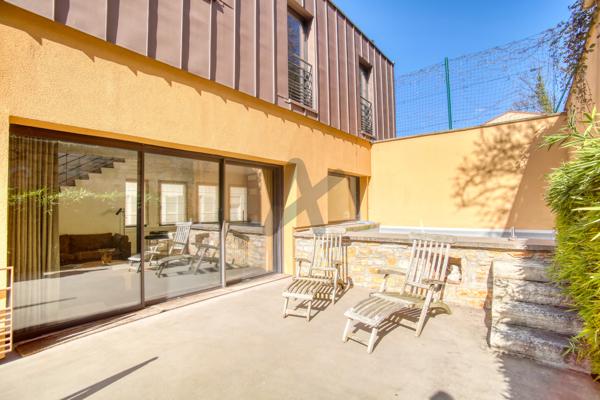 LYON 4- MAISON DE VILLE 300 M2