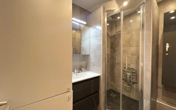 Appartement à vendre    3 pièces • 103,01 m2 Chelles