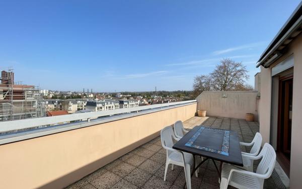 Appartement à vendre    3 pièces • 103,01 m2 Chelles