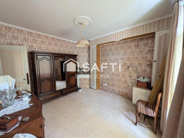 MAISON, DEPENDANCES, JARDIN, GRENIER AMENAGEABLE