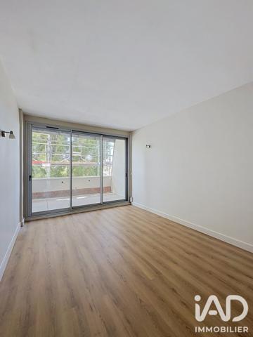 Location appartement 3 pièces 77 m² Épernay