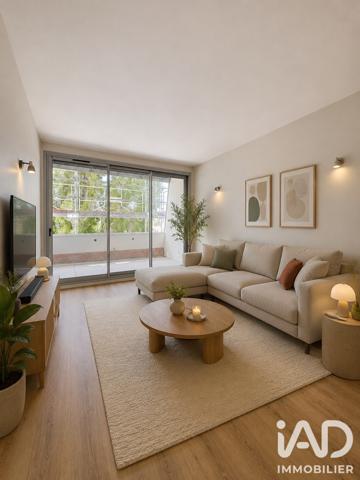 Location appartement 3 pièces 77 m² Épernay