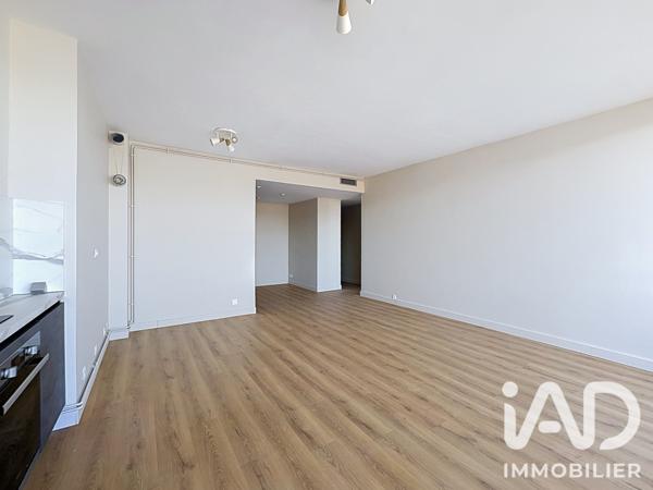Location appartement 3 pièces 77 m² Épernay