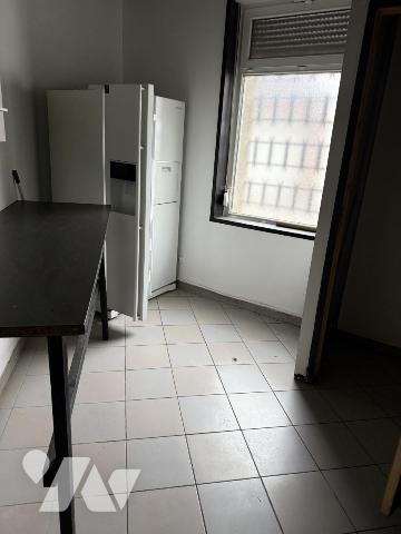 Immeuble à usage mixte